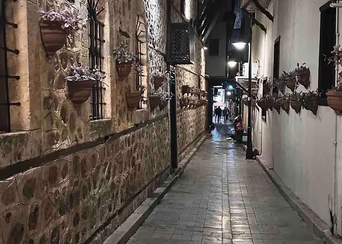 Апартаменты Kaleici Historical Location Great House Affordable Price